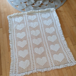 Vintage White Heart blanket / handmade crochet / afghan throw / baby blanket / gift for her / mom mother&#39;s