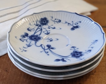 set of 4 Victoria Blue by SIGMA small floral plates / saucers / Chinoiserie / delftware