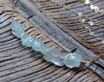 Aquamarine collier collier collier de remplissage d’or aquamarine bleu bleu cadeaux pour les femmes cadeaux personnalisés