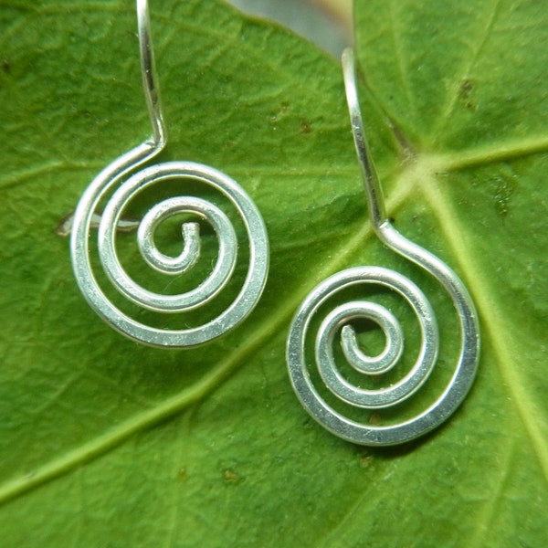 Small Snail Earrings Spiral