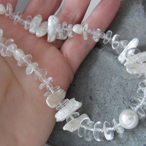 RESERVIERT FÜR KARIN Collier Eis und Schnee, Biwaperlen Bergkristall Perlenkette Halskette Geschenke für Sie Bild 3