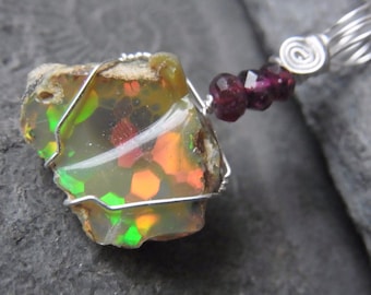 Pendant Raw Opal Ethiopia Fire Opal Garnet Silver 925 Opal Opal Raw Stone Color Fire Gemstone Pendant Unique Gifts Gift for Her