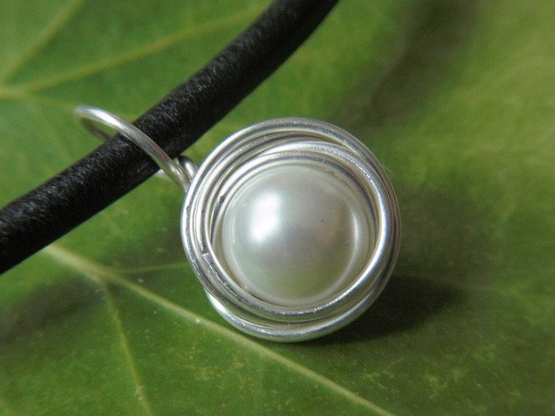 Stud earrings freshwater pearls earrings earrings pearls silver pearl studs pearl studs image 4