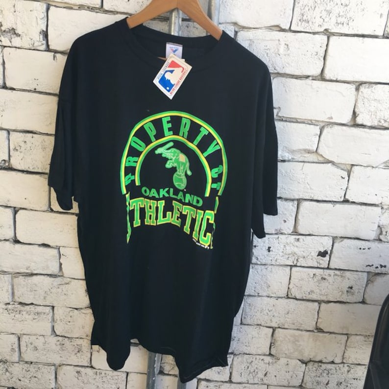 oakland a's tee shirts