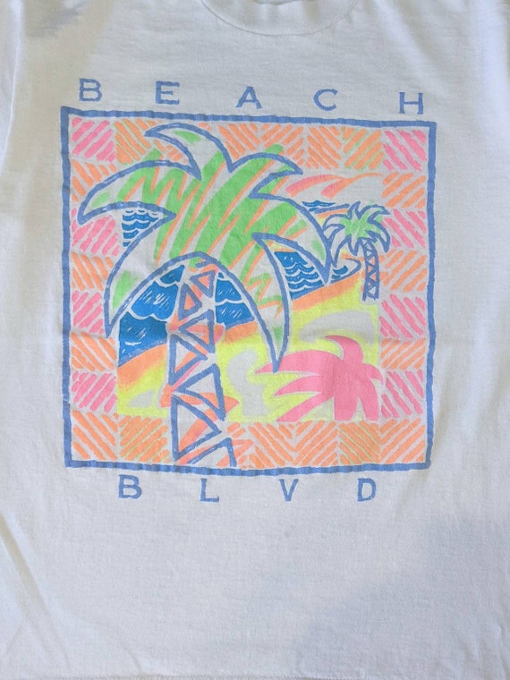 Vintage Beach Blvd. Palm Trees t-shirt - SIZE L - Gem