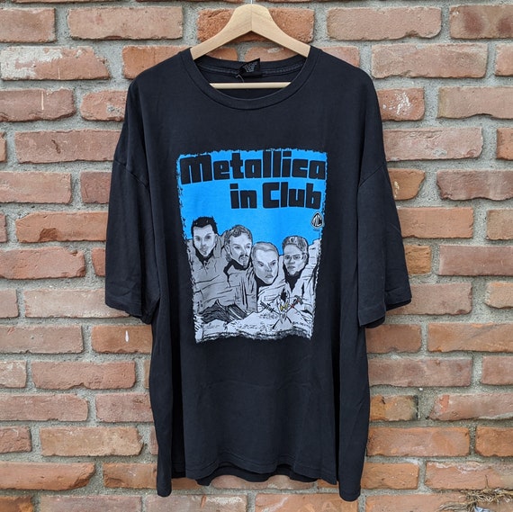 Vintage Metallica in Club t-shirt
