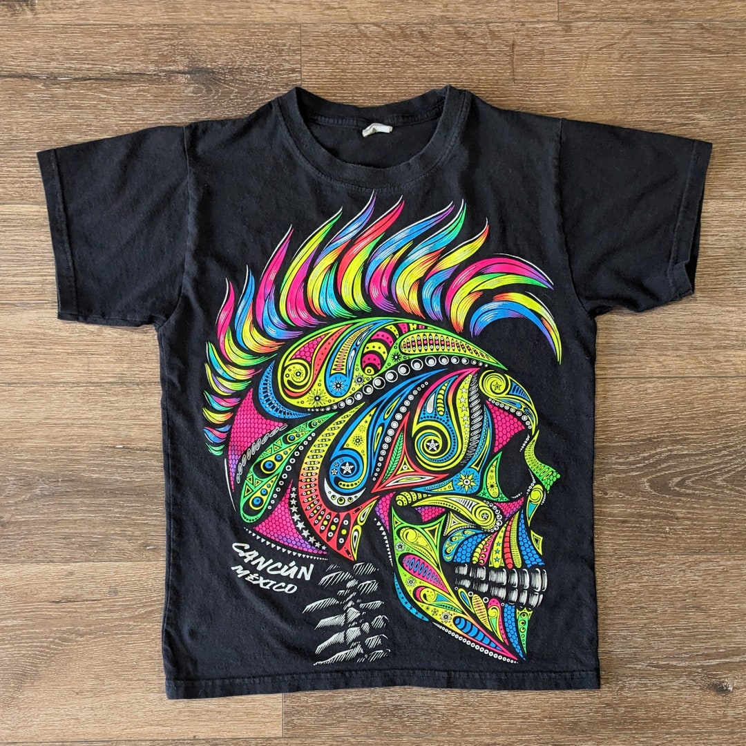 Vintage Cancun, Mexico Neon Skull T-shirt - SIZE S - Etsy