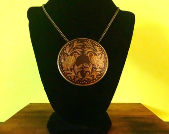 Vintage Brass Necklace. Lee Bernay Golden Hands Designs Birds and Flower Leaves Necklace.