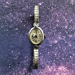 Women's Wristwatch. Vintage Waltham 21 Jewels Ladies - Etsy