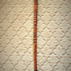 Vintage Cane. Hand Carved Cane/Walking Stick.