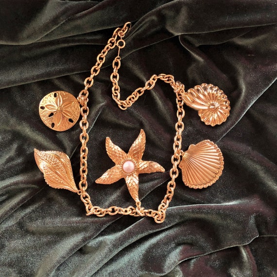 Womens Necklace. Avon Seashell/Starfish Necklace. - image 4