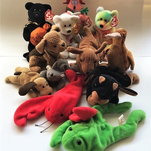 Beanie Babies. 12 Collectible Ty Productions Animals. Box #1.