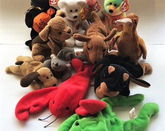 Beanie Babies. 12 Collectible Ty Productions Animals. Box #1.