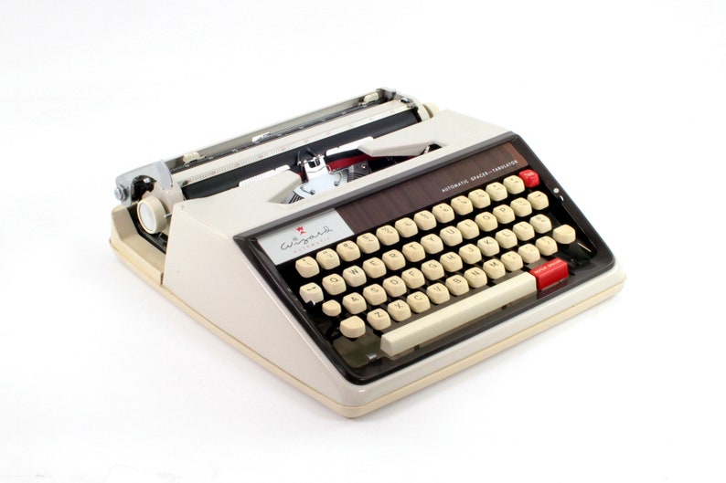 Restored Typewriter, Wizard Automatic image 3