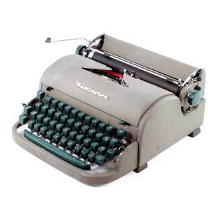 Restored Typewriter, Remington Miracle-Tab