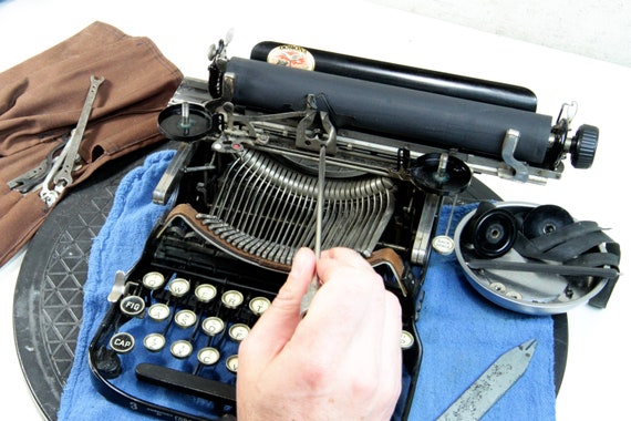 Définition  Machine à écrire