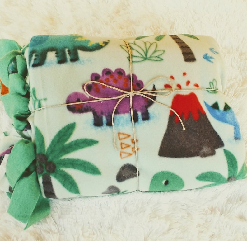 Baby Size Dinosaur No Sew Fleece Blanket