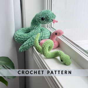 Year of the Snake Crochet pattern ( No Sew & Beginner friendly)