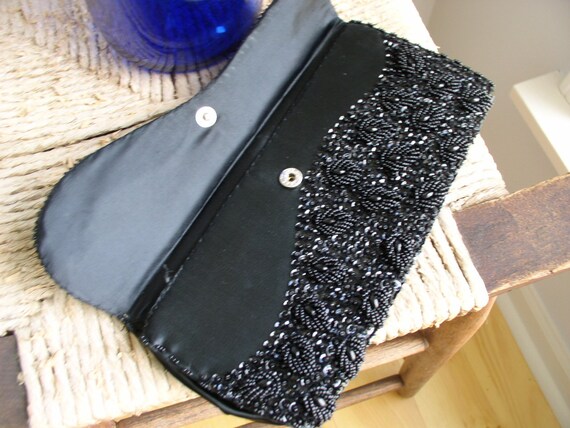 Vintage Black Satin Beaded Evening  Clutch Purse - image 5