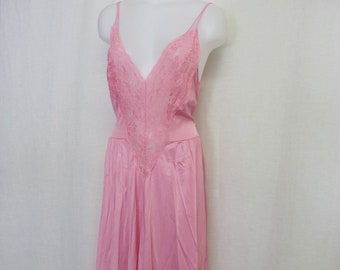 Pink Nightgown 1980 Nylon Nightgown Long Lace Nightgown Rose Quartz Nightgown Larfge
