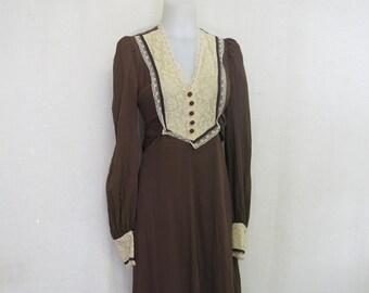 Prairie Style Victorian Dress 1970's Cotton Voile