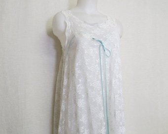 White Lace Nightgown 1960's Gossard Artemis