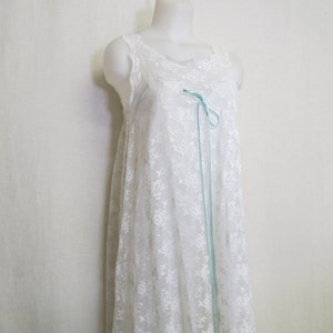 White Lace Nightgown 1960&#39;s Gossard Artemis