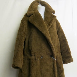 Fake designer coats store