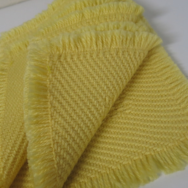 Woven Polyester Placemats  Set 1960's Placemats Yellow Mod Placemats Set of 6