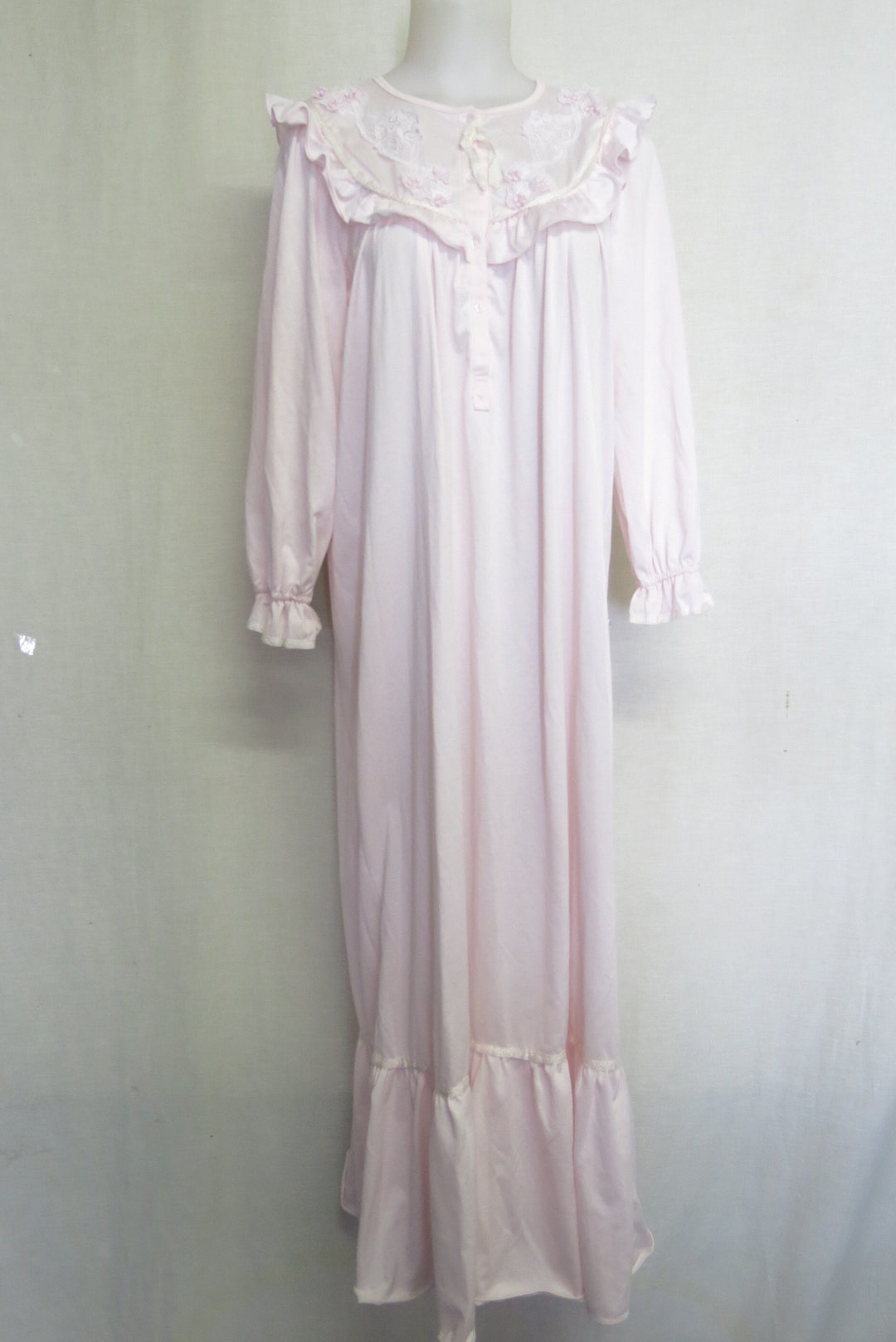 Old Fashioned Nightgown Cotton Batiste Romantic Nightgown Etsy