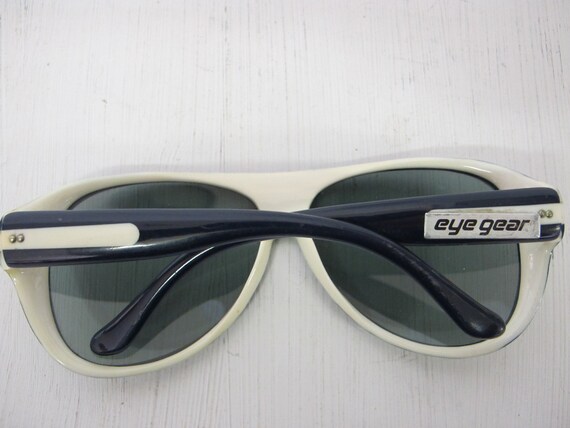 Midcentury Mod Sunglasses Aviator Sunglasses Eye … - image 4