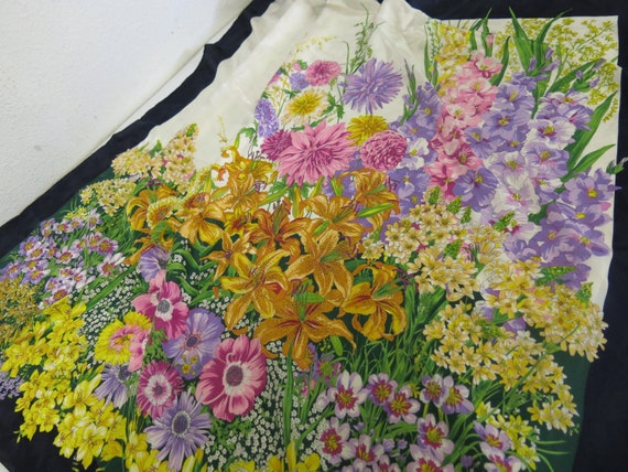 Vintage Silk Scarf Floral Scarf 1970's Spring Sum… - image 1