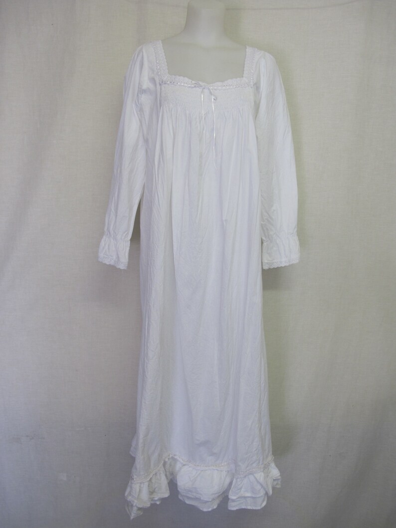 white cotton nightgown plus size