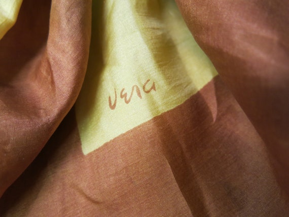 Rare Vera Neumann Silk Scarf Big Flowers Head Wra… - image 10