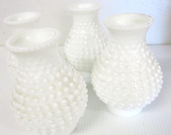 Pantalla de lámpara vintage de vidrio opalino con relieve de puntos, estilo Fenton, color blanco. Globo de repuesto.