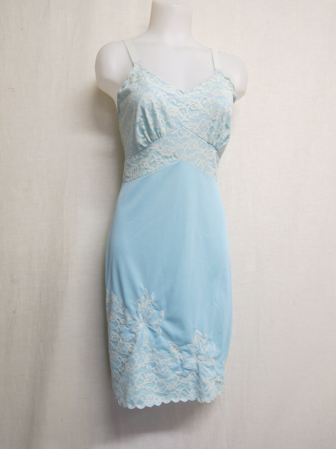 MOVIE STAR Slip 1950 Pin up Slip Sky Blue Chantilly Lace - Etsy