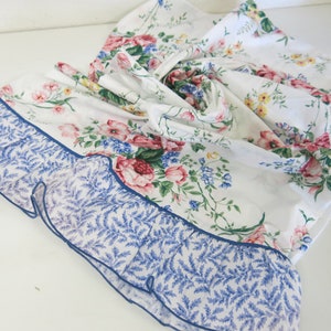 King Floral Pillow Case Regular Vintage Cannon Cottage Country