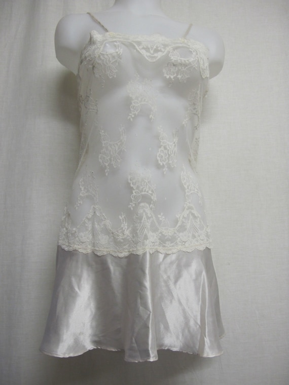 White Satin Baby Doll Nightgown Lace Short Nightgo