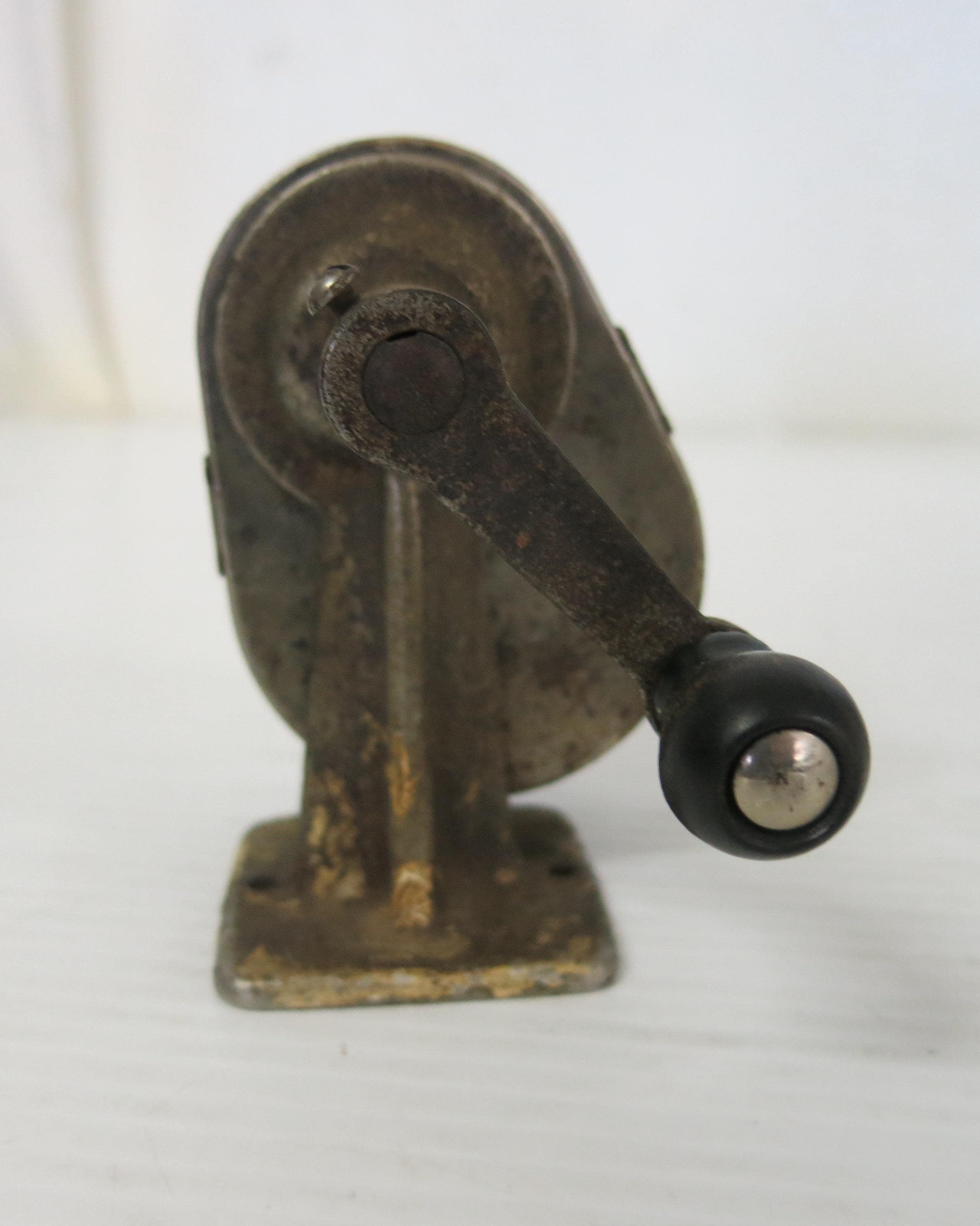 ヴィンテージボストン鉛筆削り：1920年代のシカゴ教室の装飾 - Etsy 日本