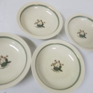 Royal Copenhagen Quaking Grass Platos de porcelana Cuencos pequeños JUEGO de 4