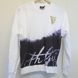 Guinness Irish Beer Sweatshirt: Gold Harp Graphic, Mens XL image 1