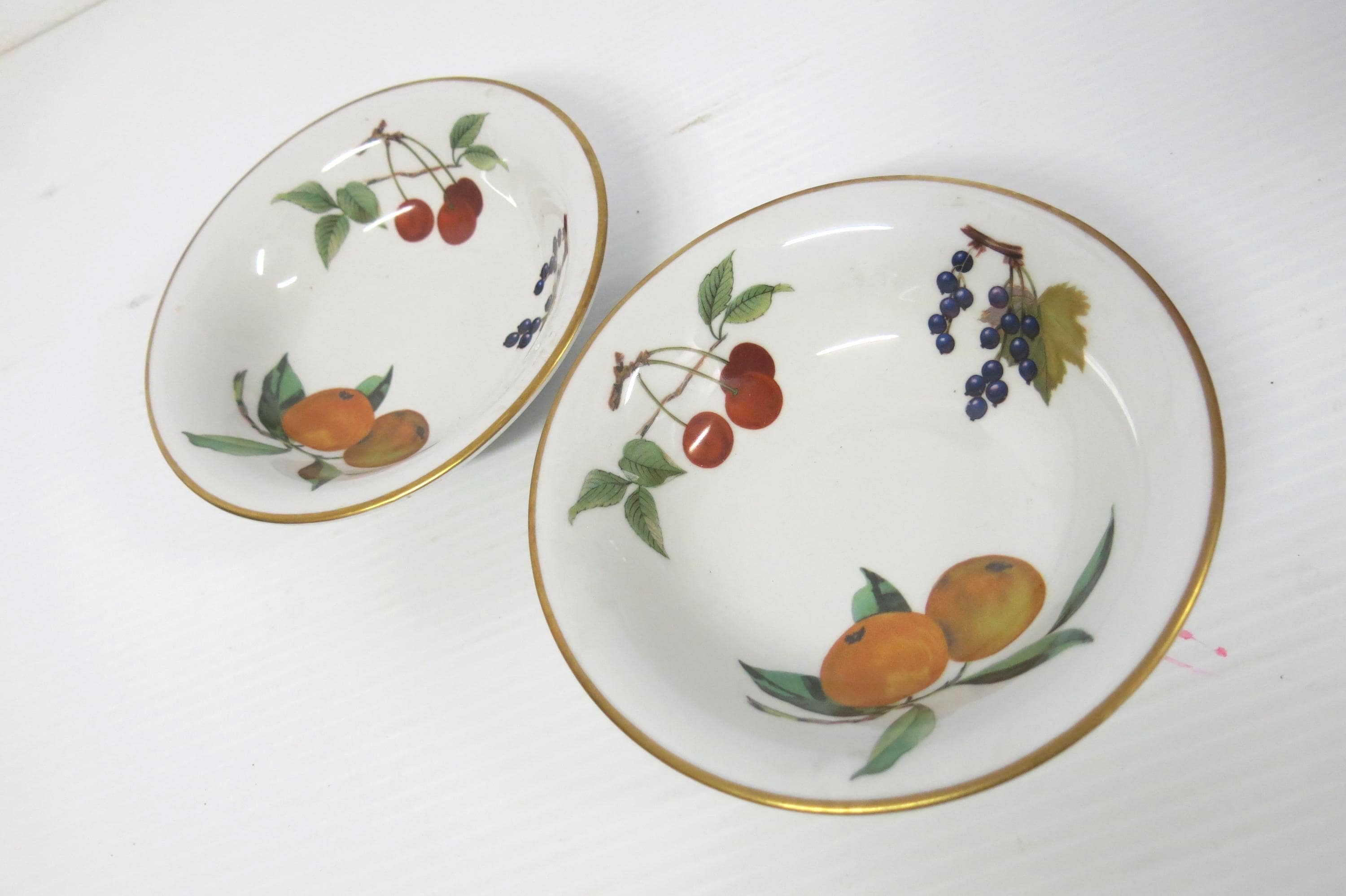 Royal Worcester Cereal Bowls - Etsy