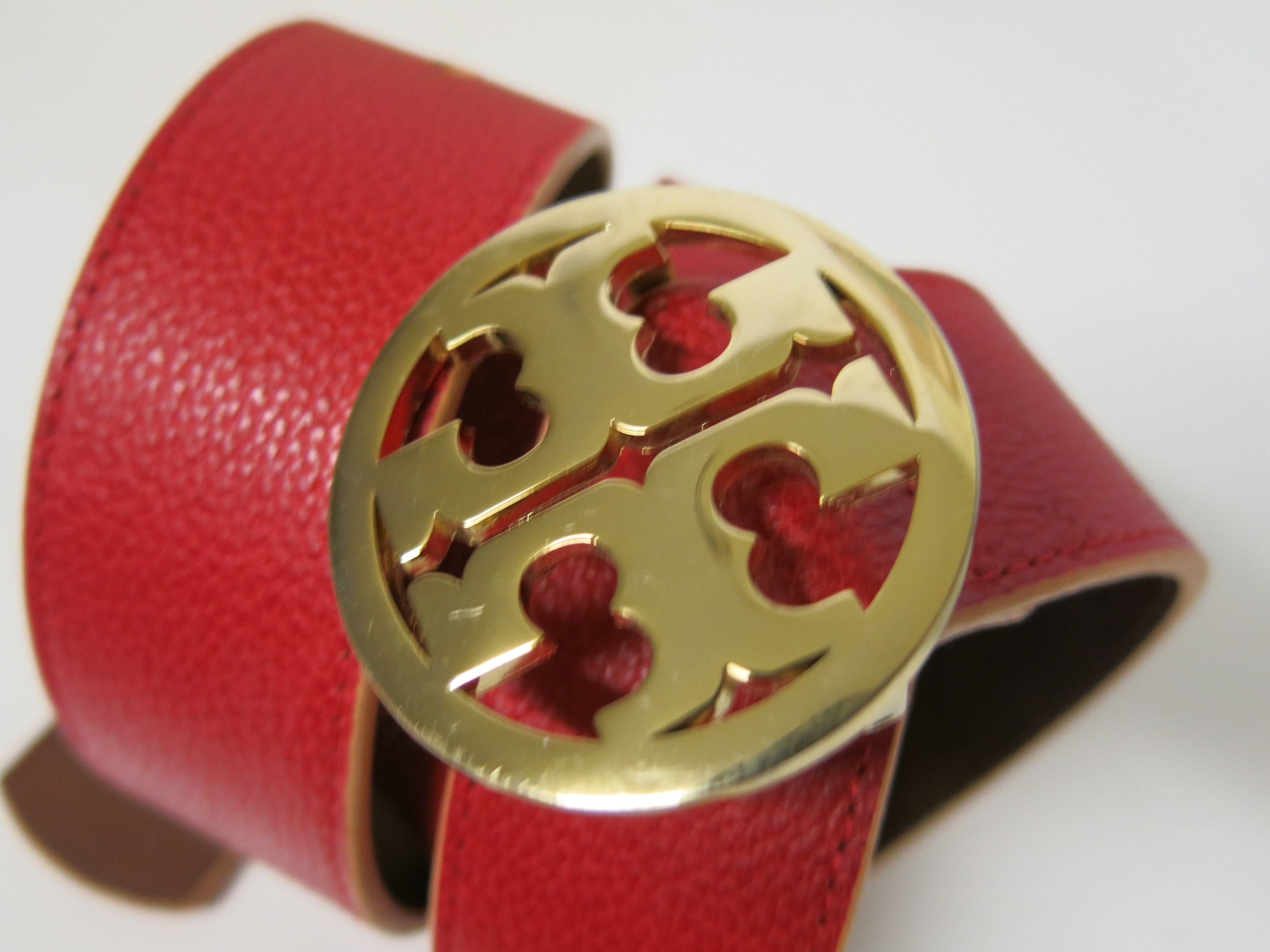 Tory Burch Gold Logo Red Belt Amazon.com: Tory Burch 1 main image 2