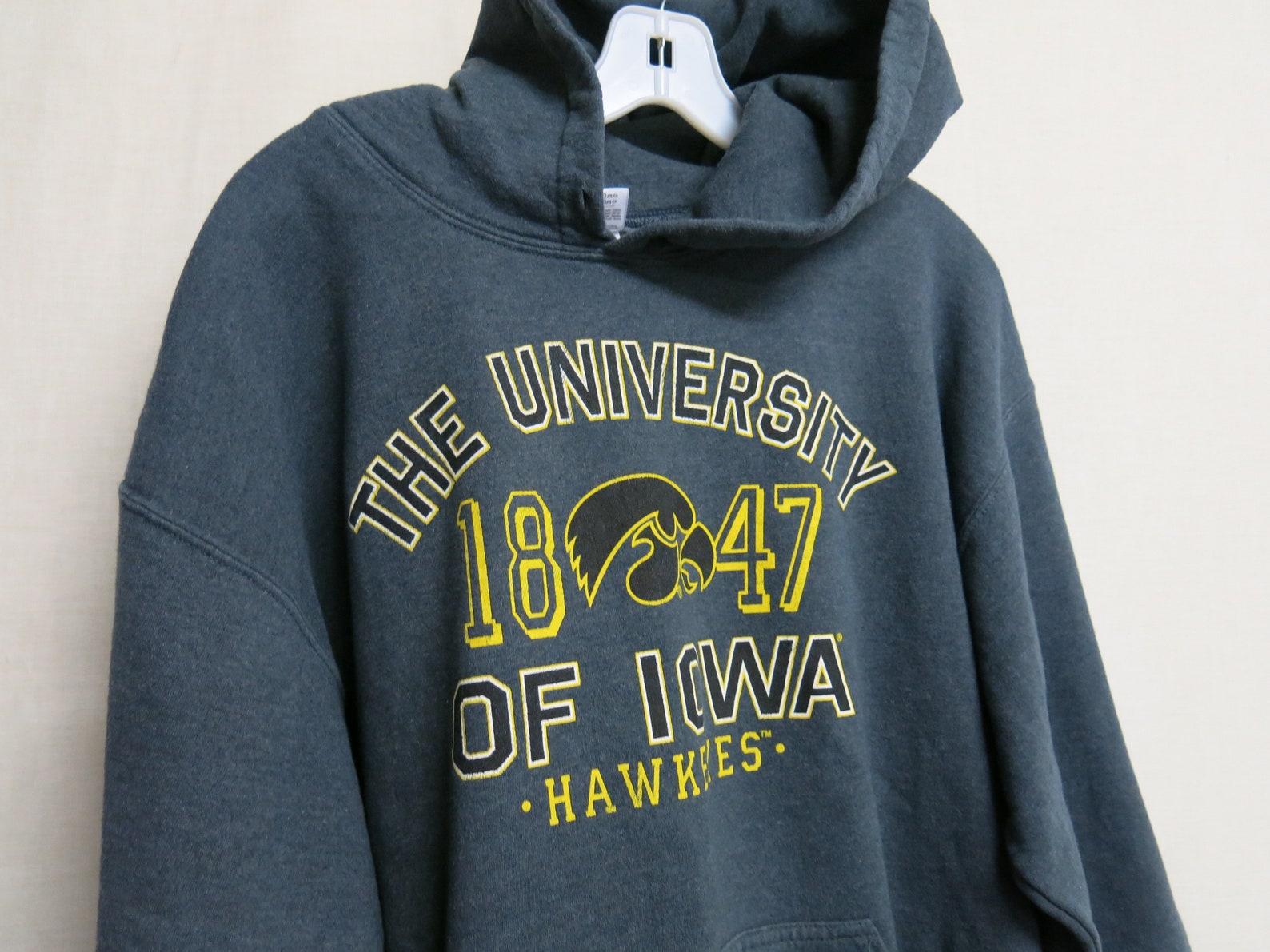 University of Iowa Hoodie IOWA Sweatshirt Hawkeyes - Etsy