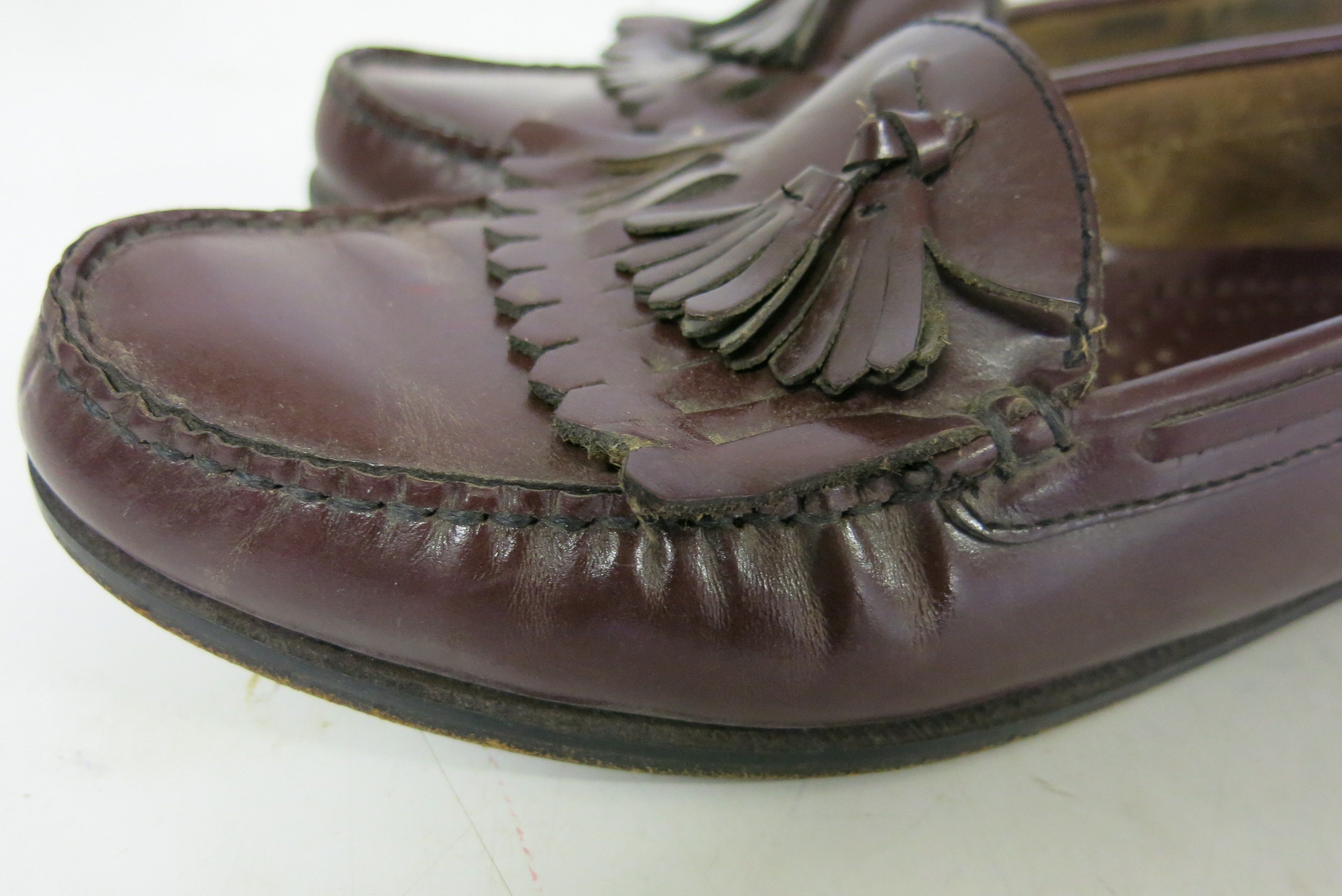Nunn Bush Men’s Tassel Kiltie Loafers in Burgundy Nunn Bush Men main image 3