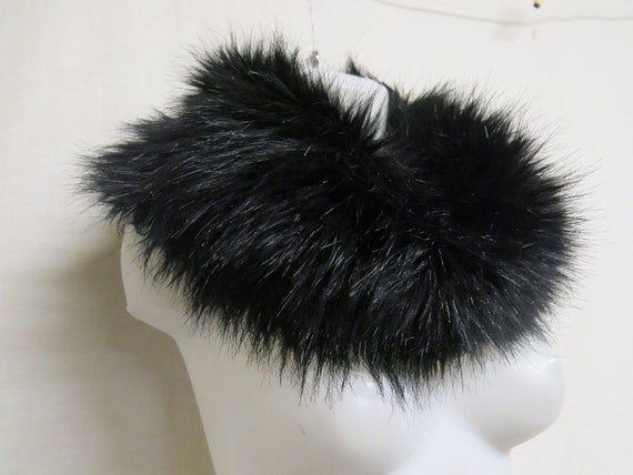 Black FAUX Fur Fox Muffler Wrap Large Fox Collar … - image 1