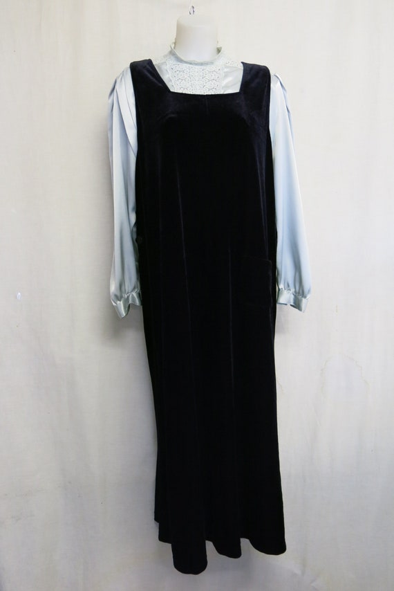 Black Velvet Maxi Dress Jumper Long Dress Goth Dr… - image 3