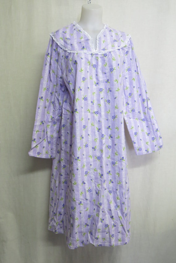 Old Fashioned Cotton Nightgown Long Sleeve Flanne… - image 3