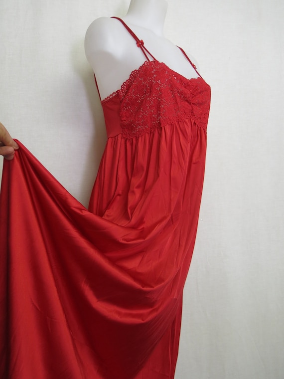 Vanity Fair Nightgown Stretch Lace Bodice Red Mad… - image 1