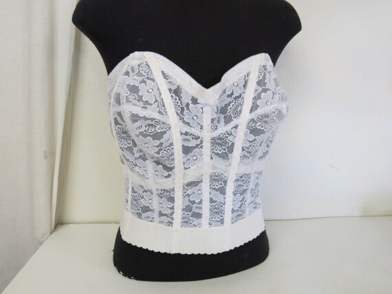 White Bustier Strapless Bra Merry Widow Wynette Va
